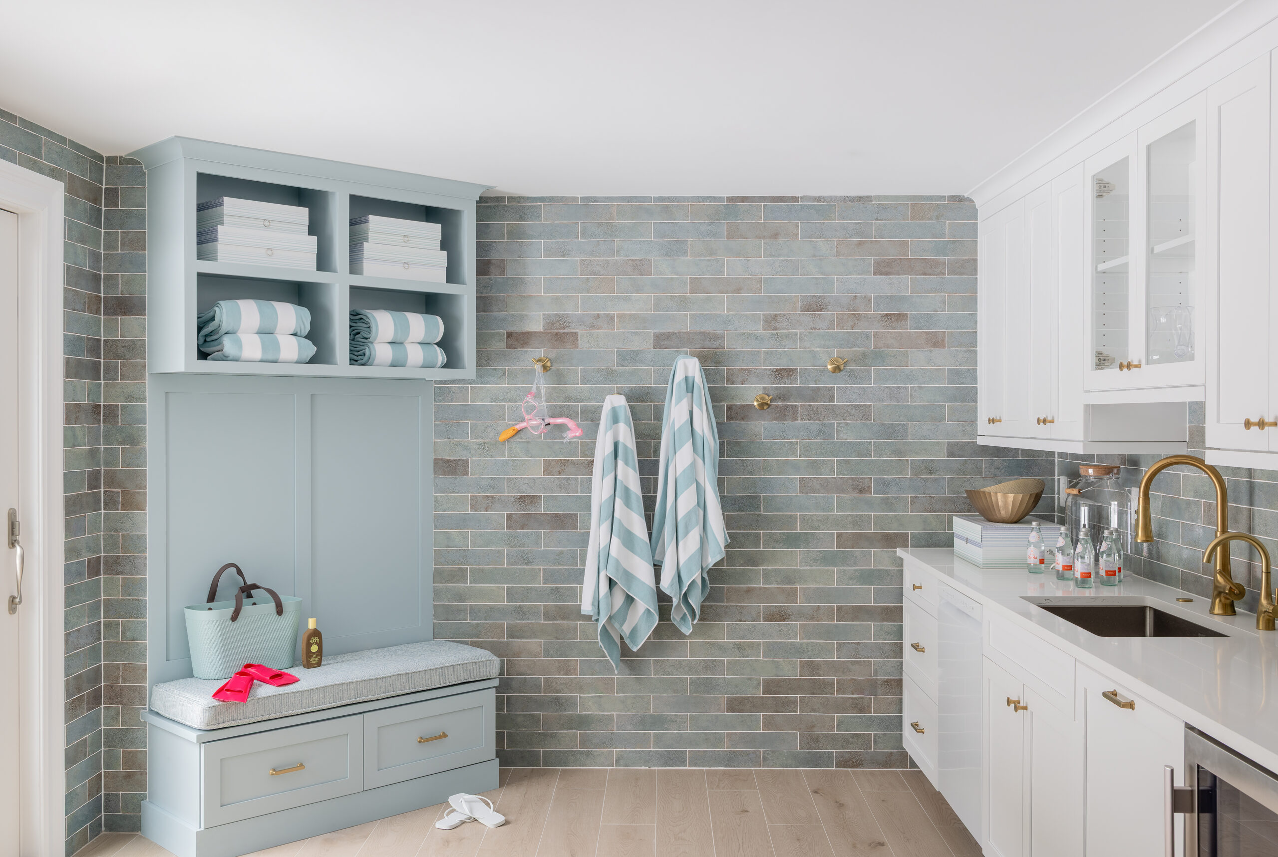 Westgate Rd, Wellesley Interior Design, Mudroom